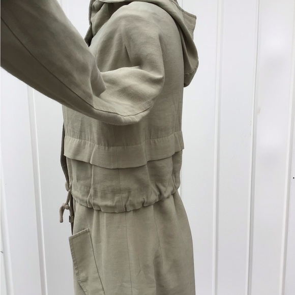 Vince Camuto Hooded Utility Anorak Jacket Drawstring at Waist and Bottom - Picture 3 of 12